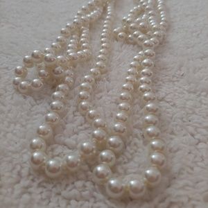 Premier Designs pearl necklace